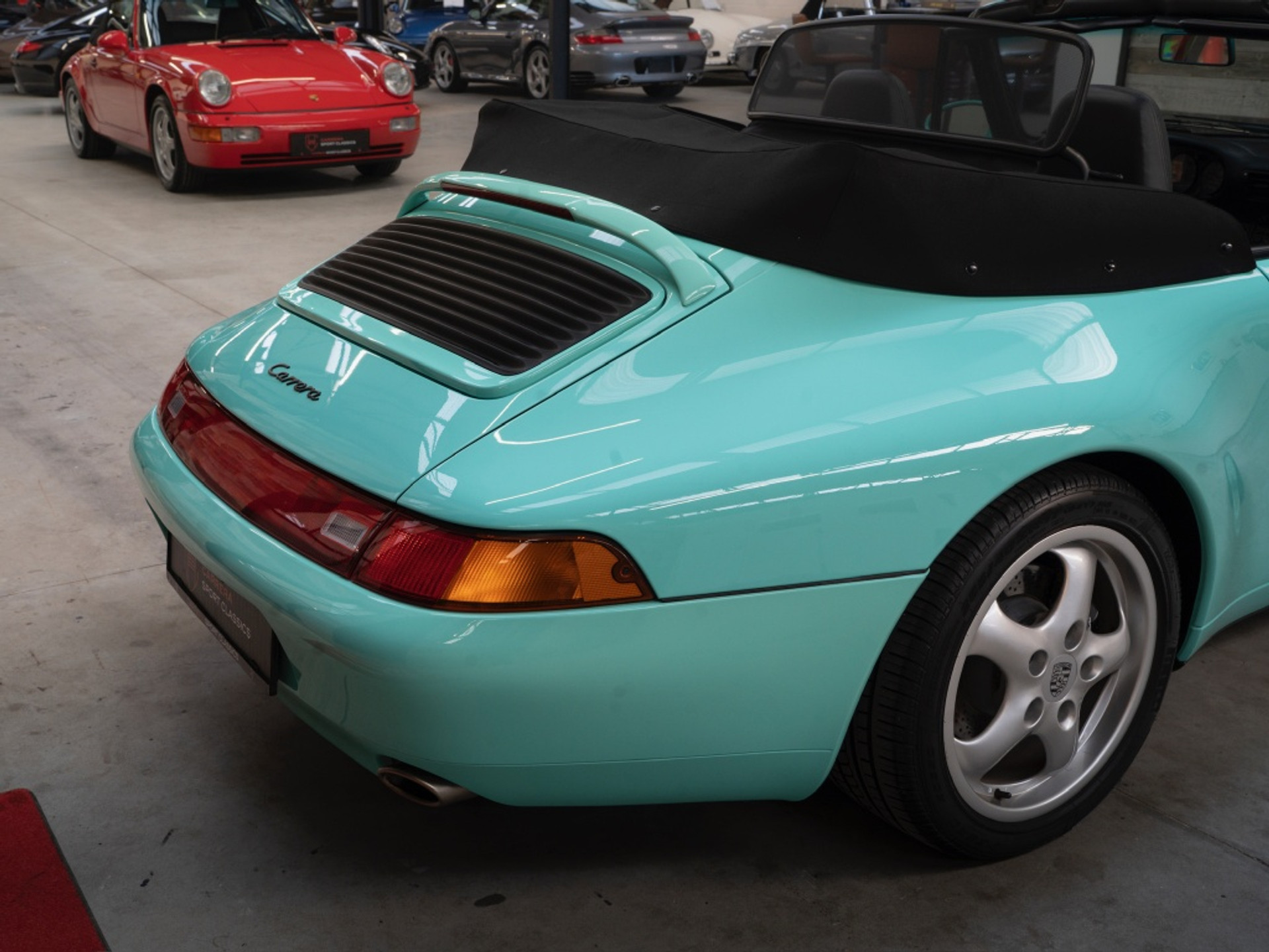 43034562-47.jpg