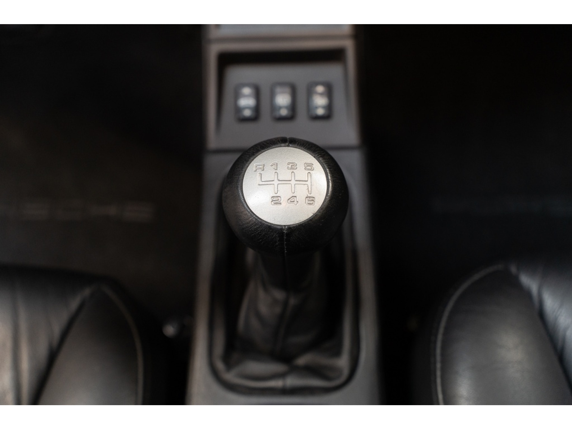 43509325-27.jpg