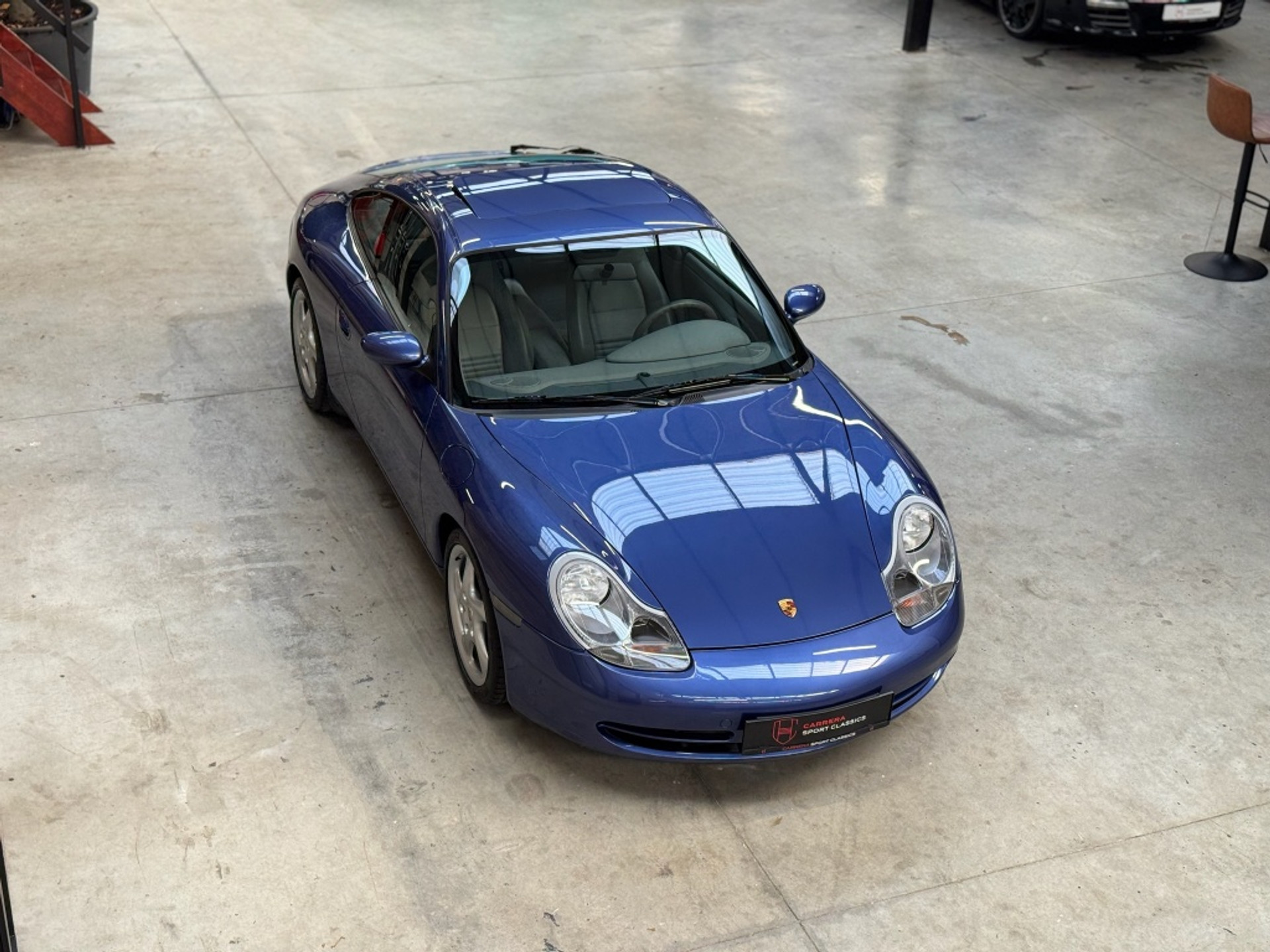 43705052-35.jpg