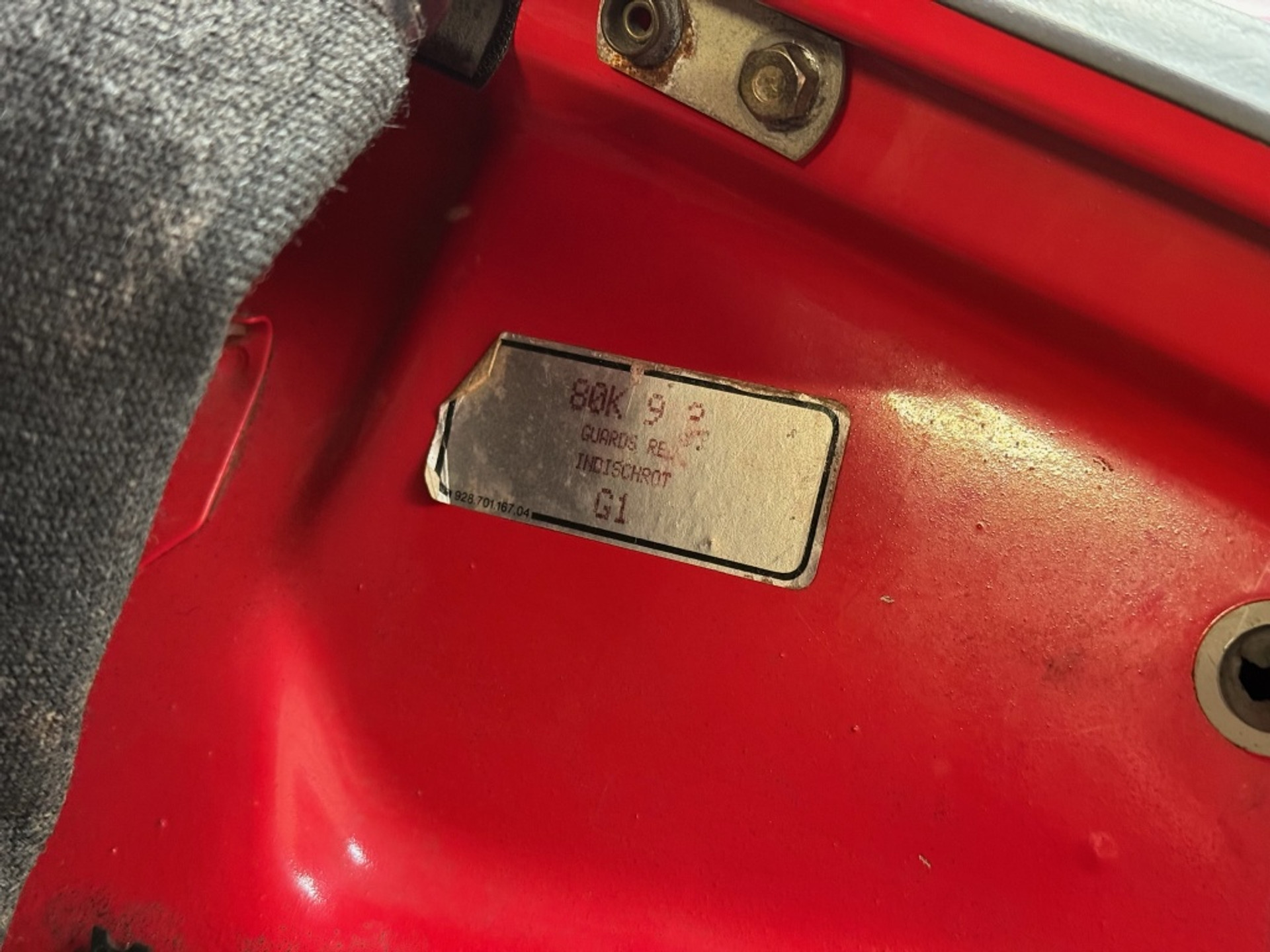 43745226-14.jpg