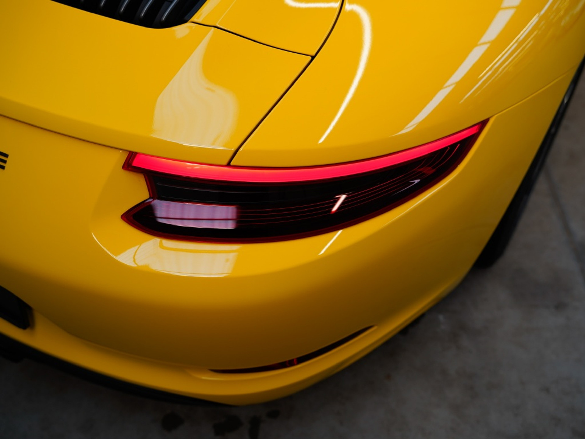 43992499-7.jpg