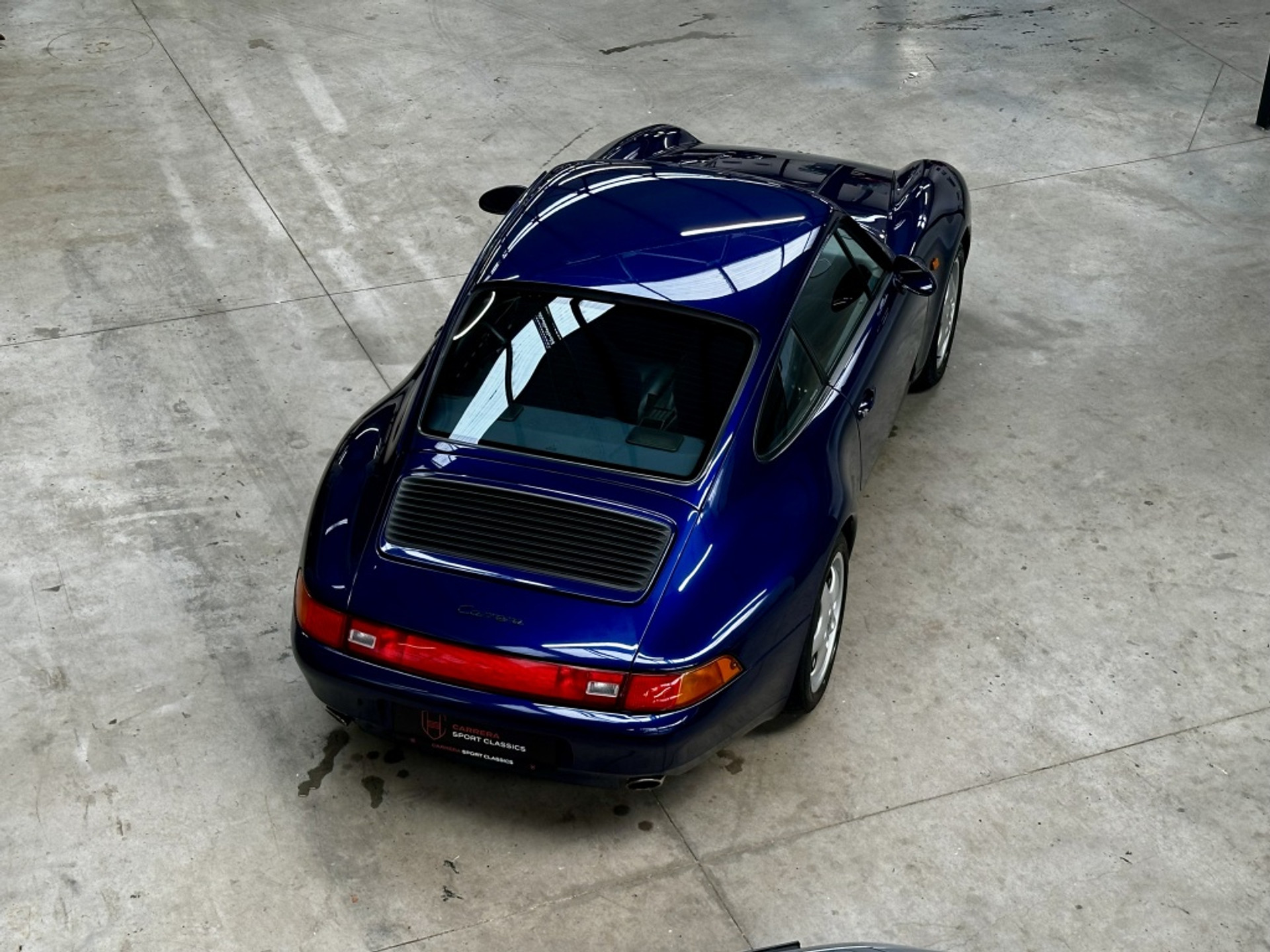 45262816-2.jpg