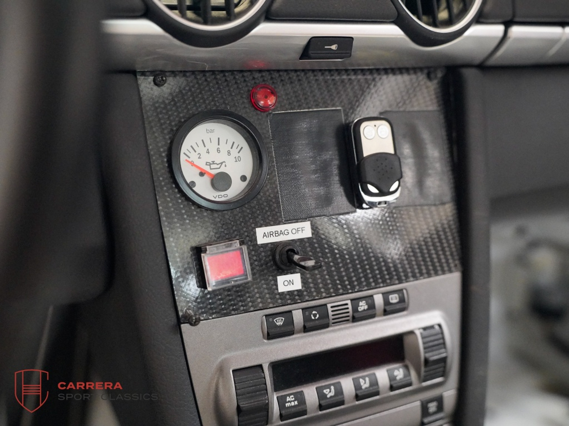 47396753-9.jpg