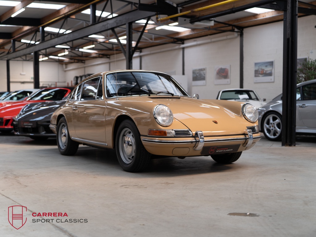 Porsche 911 T 2.0 Coupé SWB 911 T SWB - 1968 - EU car (FR) 52197886-3.jpg | Carrera Sport Classics