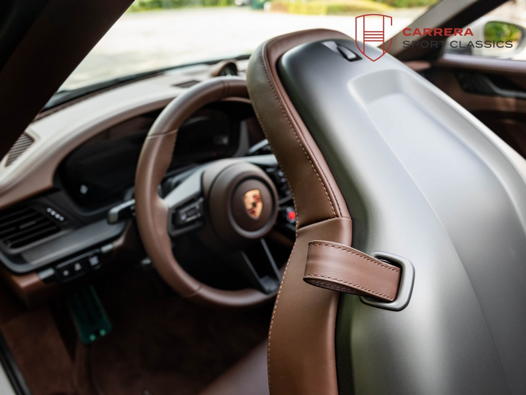 Porsche 911 Cabrio / coming soon / 992.2 3.6 T-Hyb Car 4 GTS 56204053-3.jpg | Carrera Sport Classics
